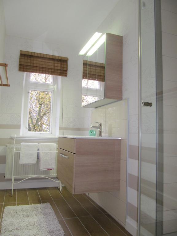 Haus Im Park Apartment Wesselburen Exterior photo